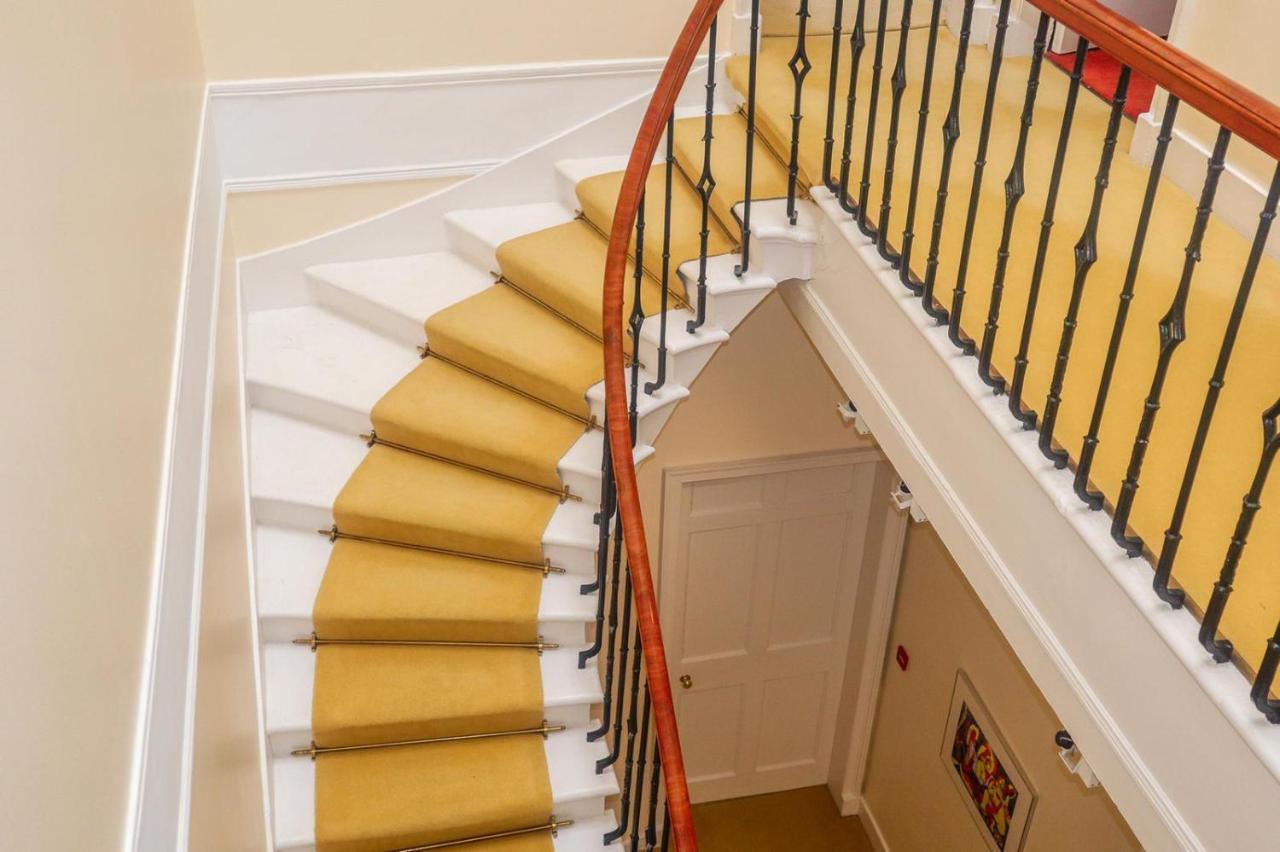 Beautiful City Centre Georgian 4 Bed Townhouse With Private Garden Edimburgo Exterior foto