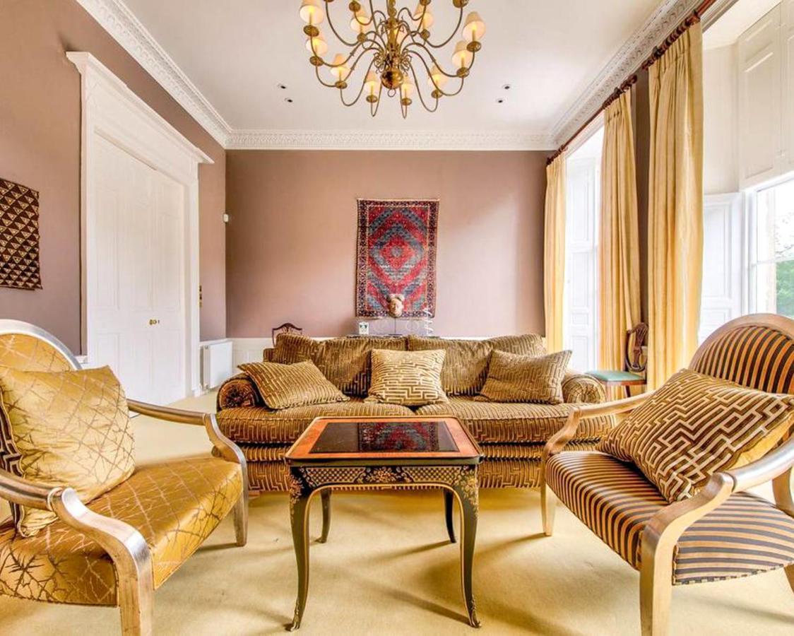 Beautiful City Centre Georgian 4 Bed Townhouse With Private Garden Edimburgo Exterior foto