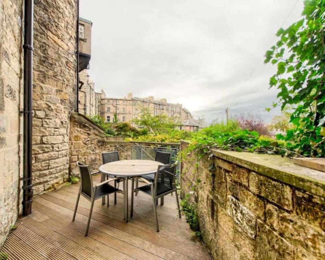 Beautiful City Centre Georgian 4 Bed Townhouse With Private Garden Edimburgo Exterior foto