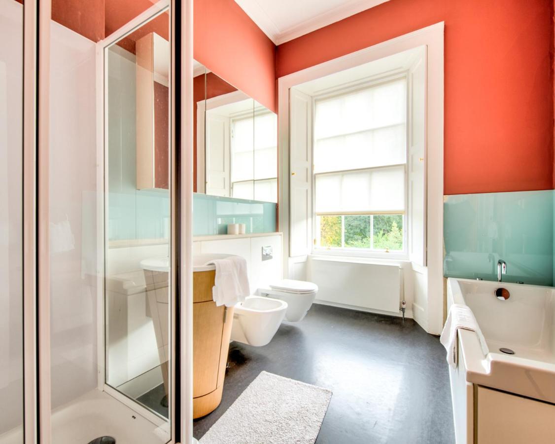 Beautiful City Centre Georgian 4 Bed Townhouse With Private Garden Edimburgo Exterior foto